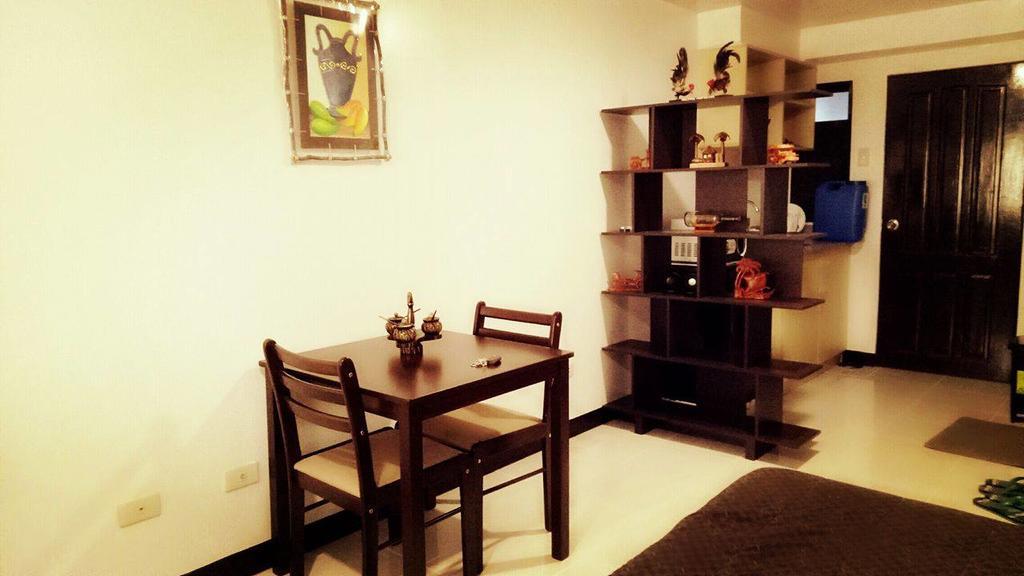 Darvy Suite Muntinlupa City Exteriér fotografie